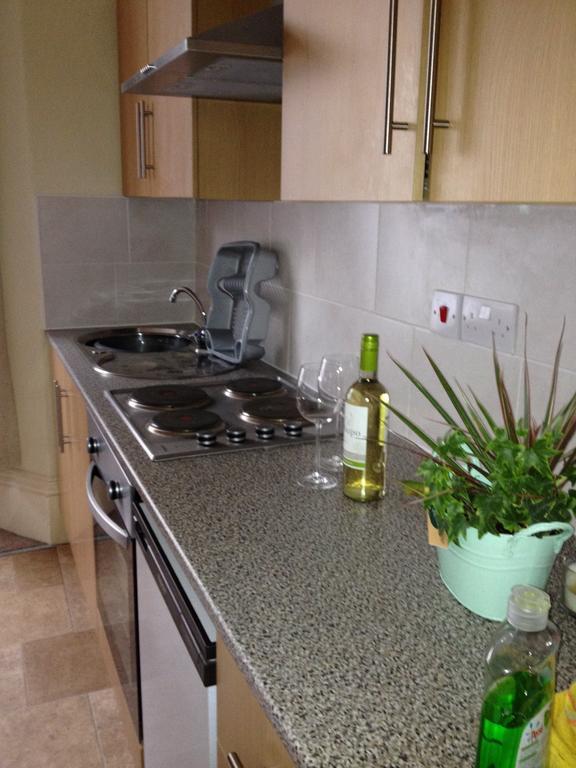 Parade Holiday Apartments Скарборо Номер фото