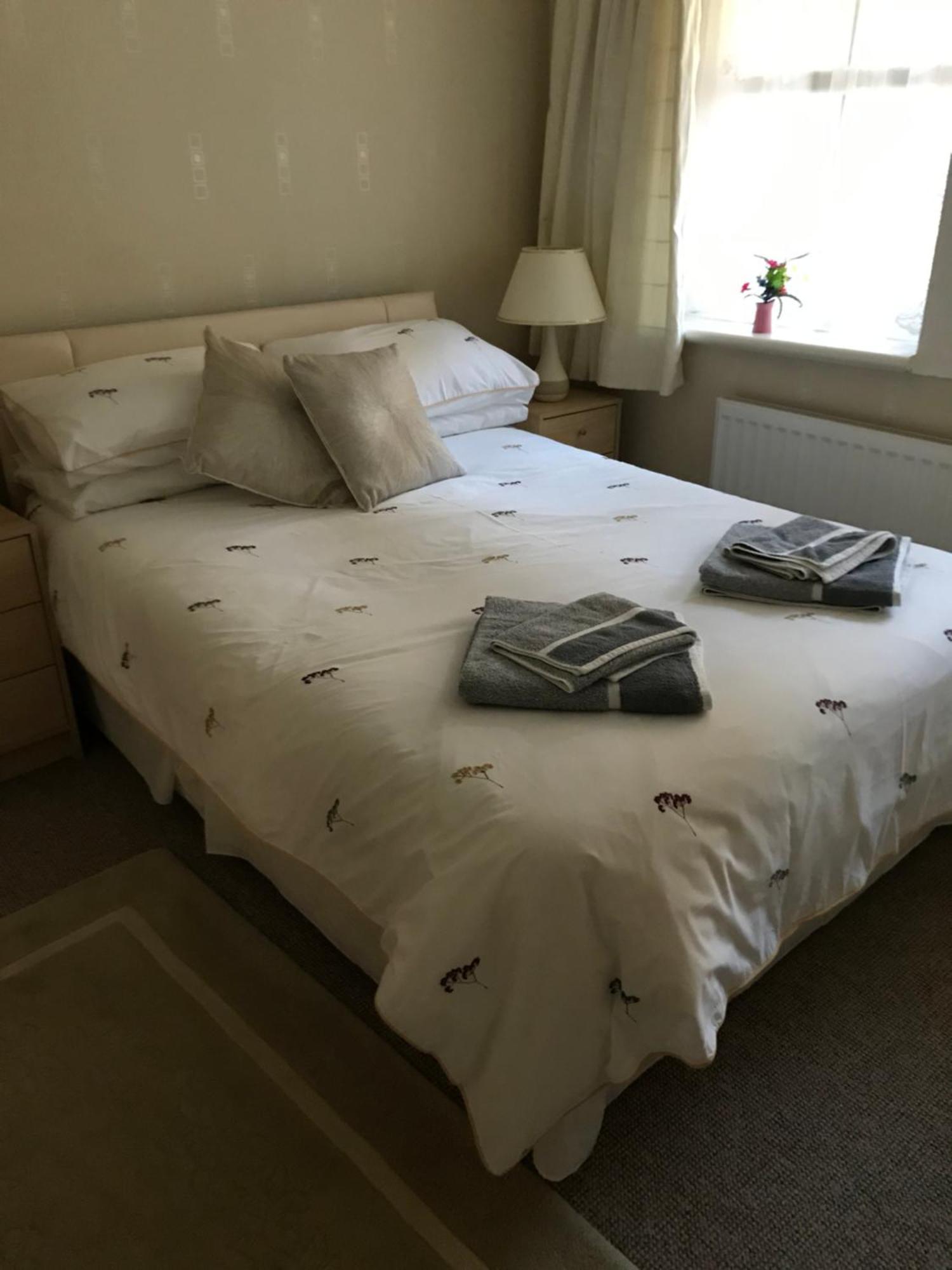 Parade Holiday Apartments Скарборо Екстер'єр фото
